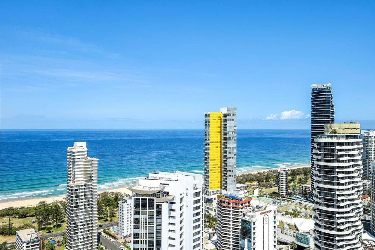 Qube Broadbeach Ocean View Apartments Gold Coast Esterno foto