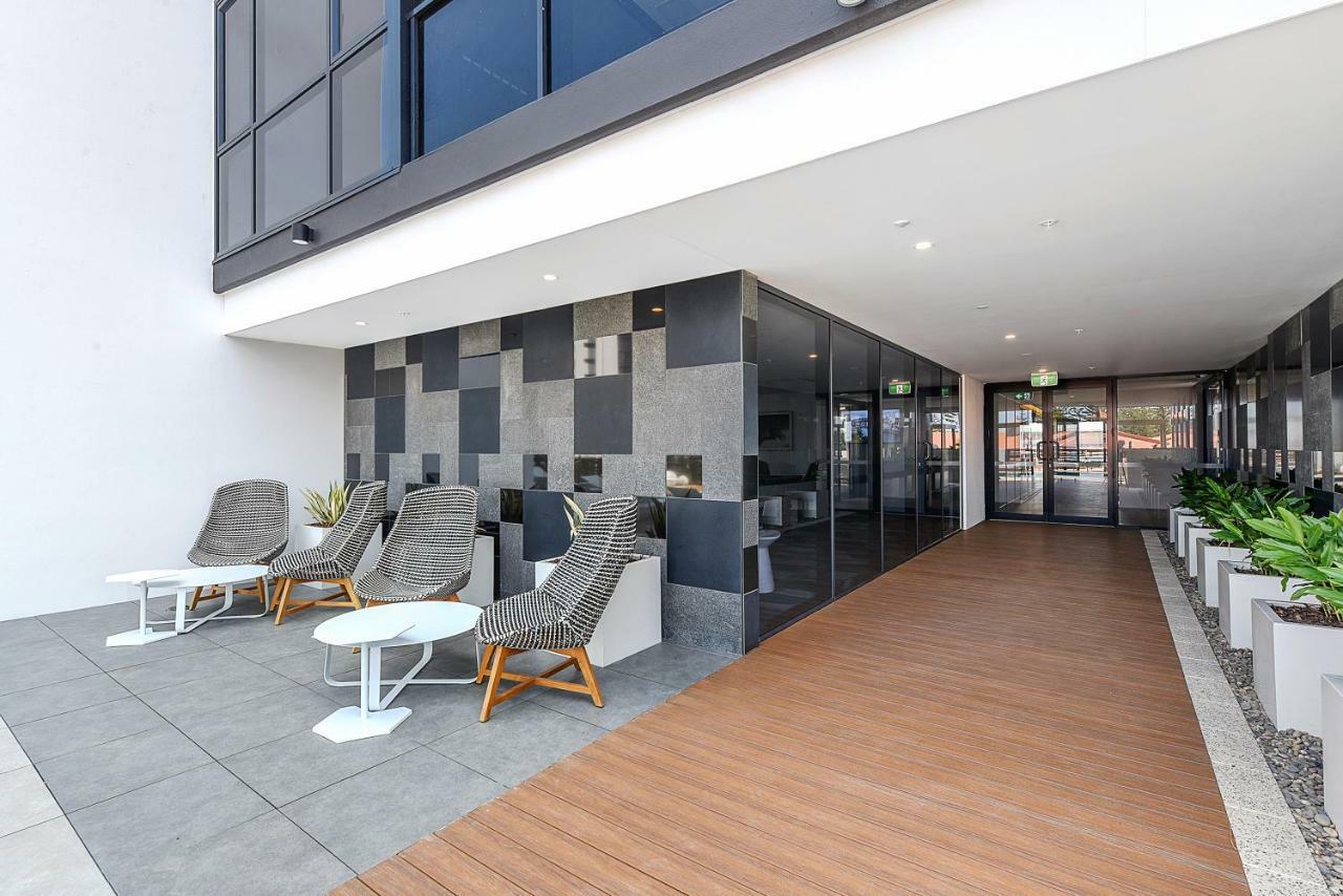 Qube Broadbeach Ocean View Apartments Gold Coast Esterno foto